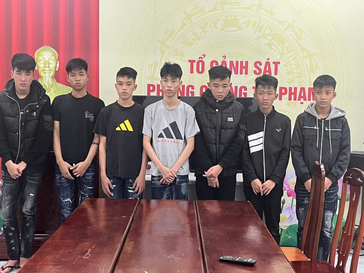 Phòng Cảnh sát hình sự: Triệu tập 8 đối tượng có hành vi điều khiển xe mô tô lạng lách đánh võng